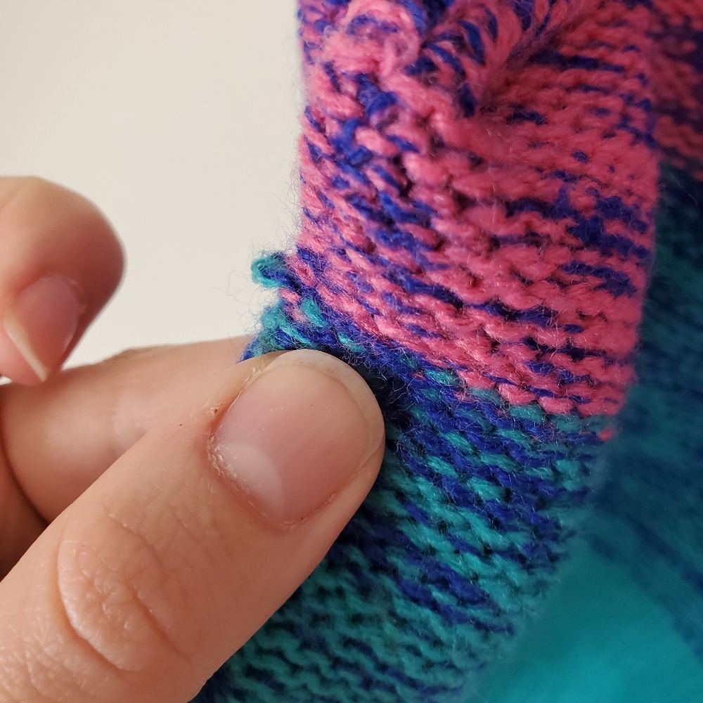 Under Skies Color Block Sweater - Picture 7 of 7